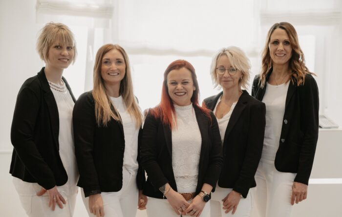 Empfangsteam der Zahnvilla Wassenberg.