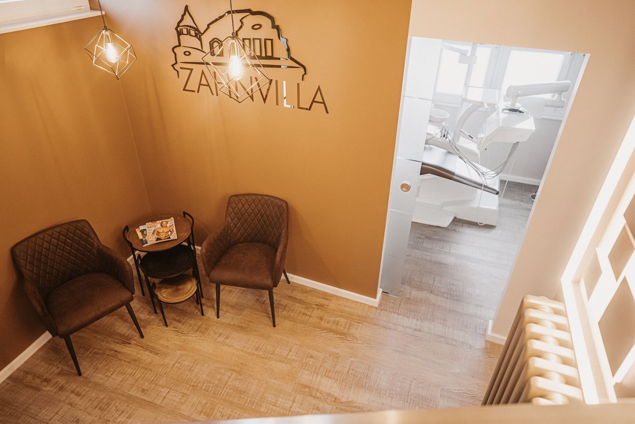 Wartebereich beim Zahnarzt in Wassenberg.